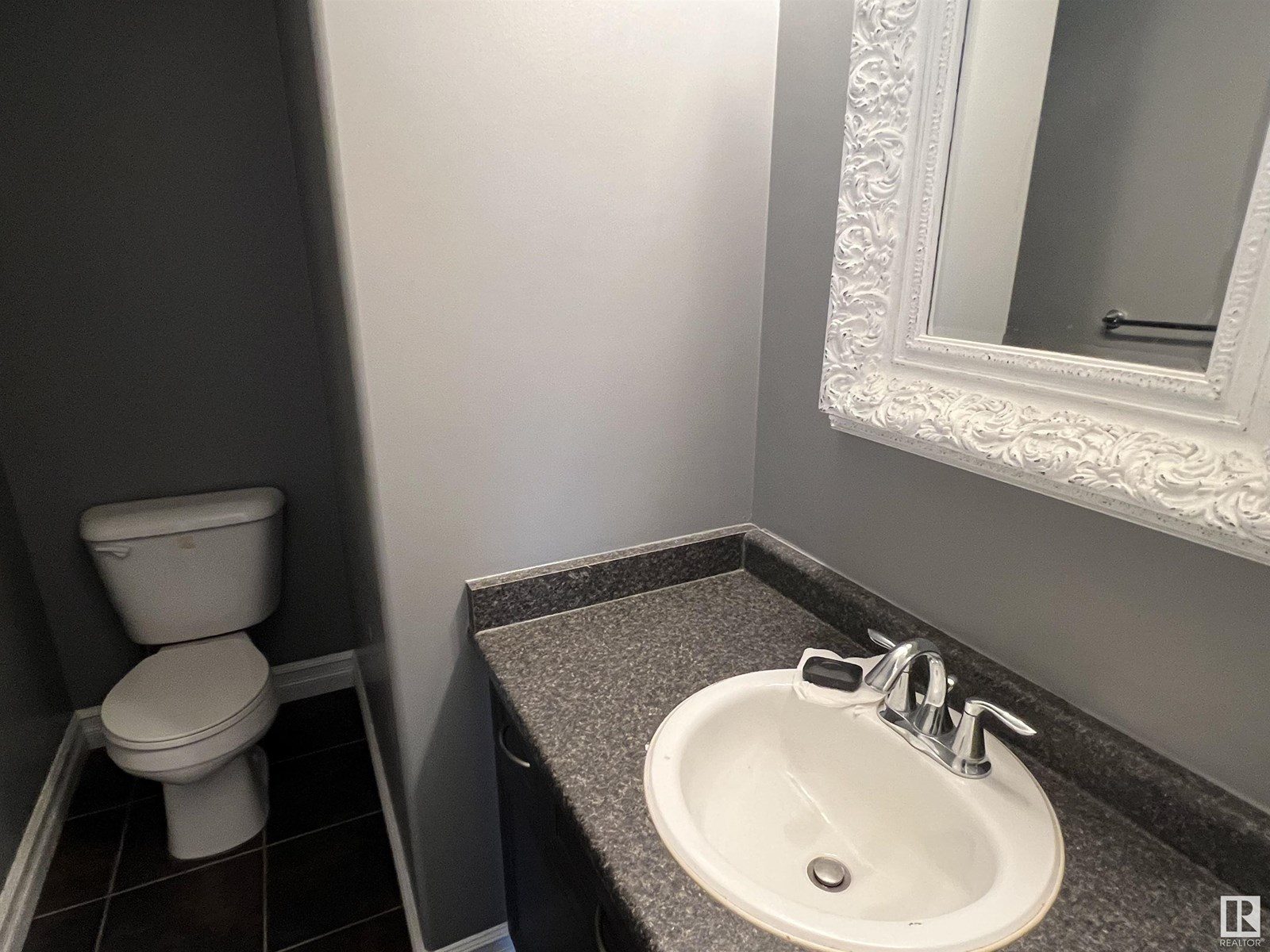 Photo 17 of 21 Birch Pl, Fort Saskatchewan AB