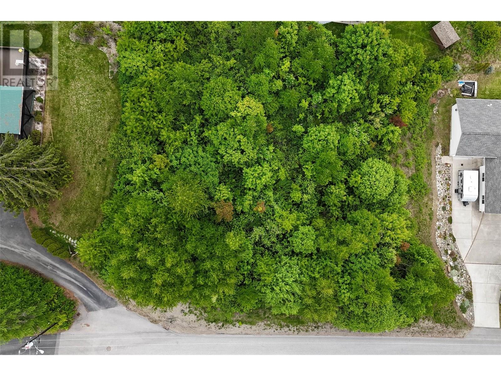 28 EVERGREEN AVENUE - Image 3