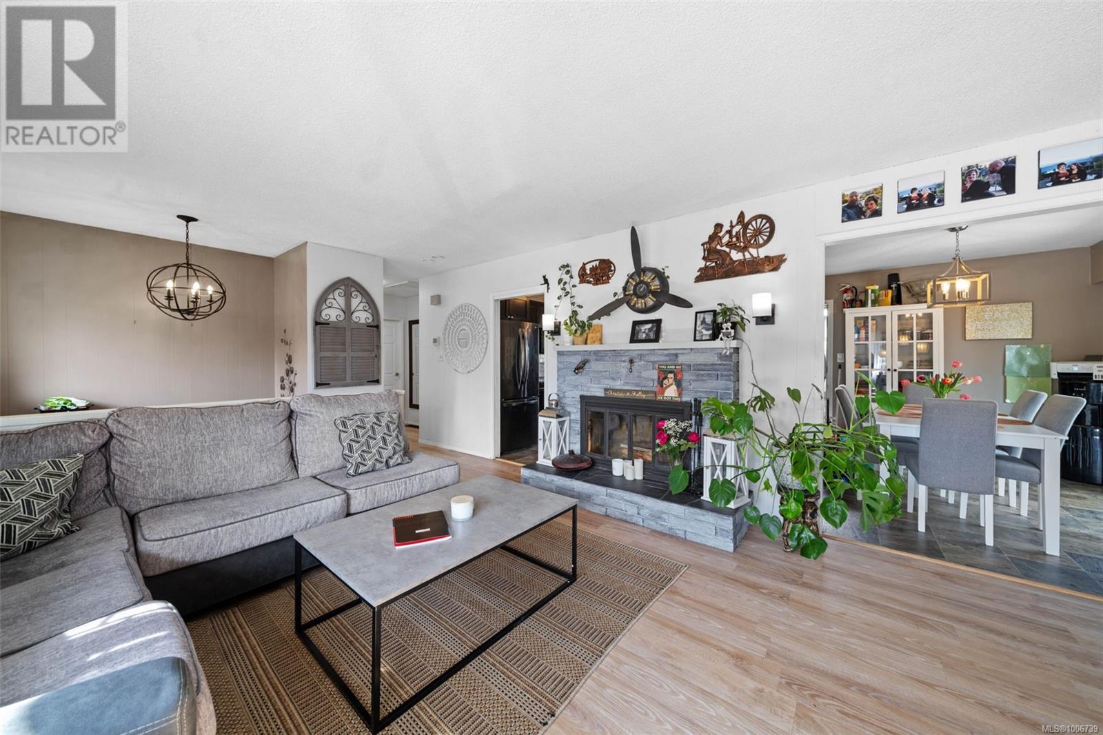 Photo 14 of 3039 Lashman Ave, Duncan BC
