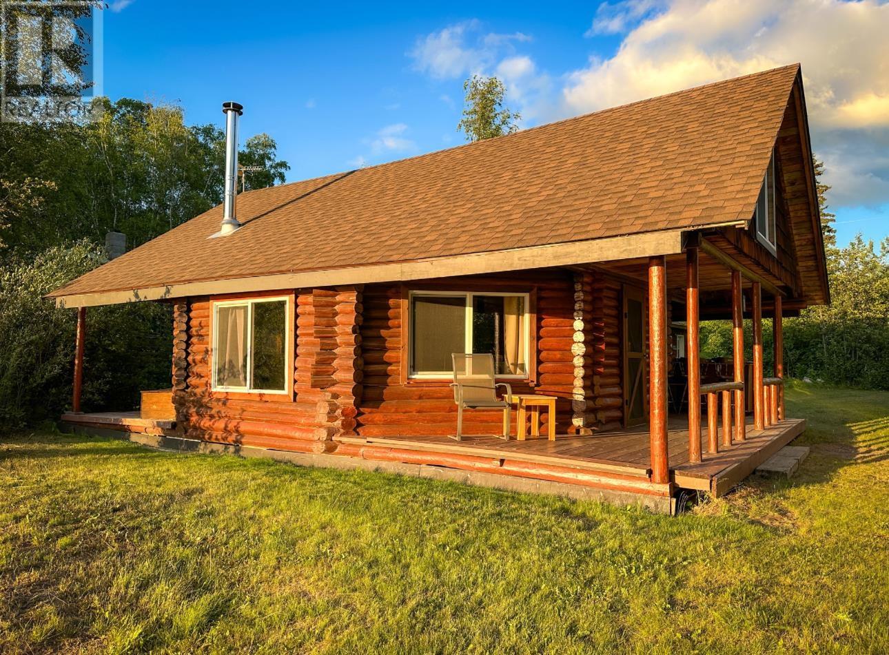 189 SUNSET BEACH ROAD, Fort Fraser