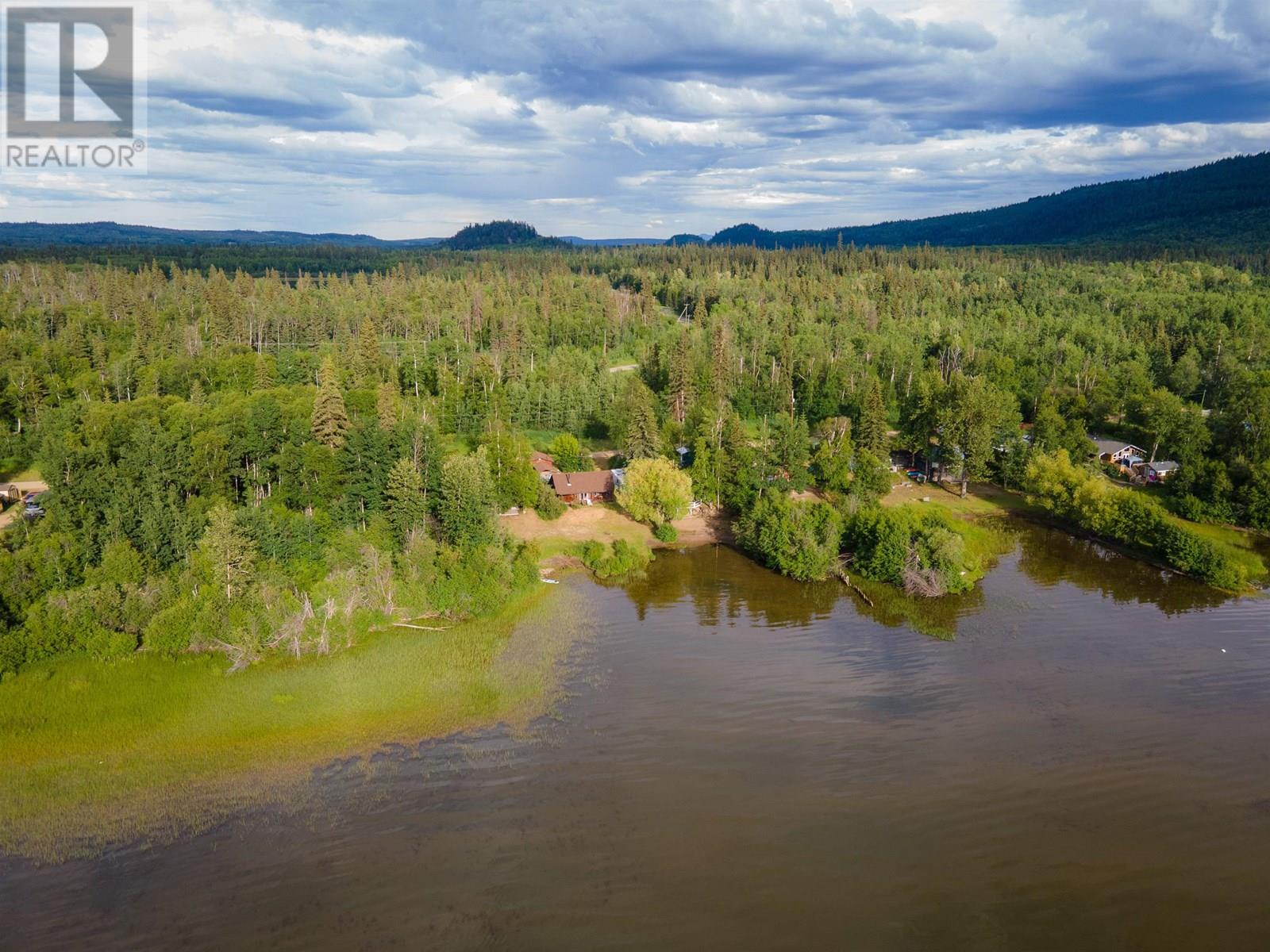 189 SUNSET BEACH ROAD, Fort Fraser