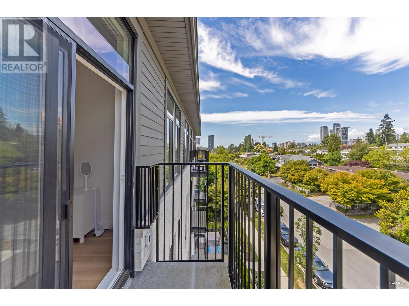 Photo 11 of 413 708 Edgar Avenue, Coquitlam BC