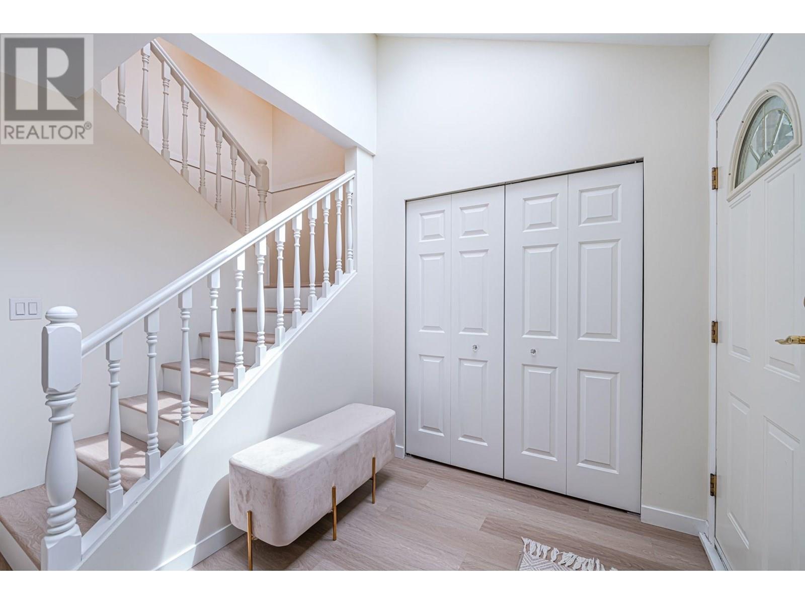 Photo 12 of 333 E 48th Avenue, Vancouver BC
