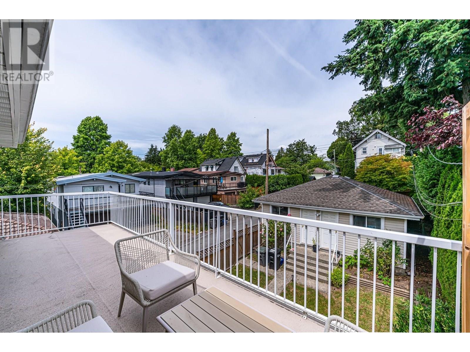 Photo 31 of 333 E 48th Avenue, Vancouver BC
