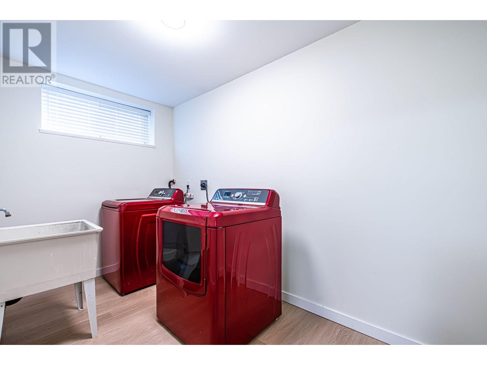 Photo 37 of 333 E 48th Avenue, Vancouver BC
