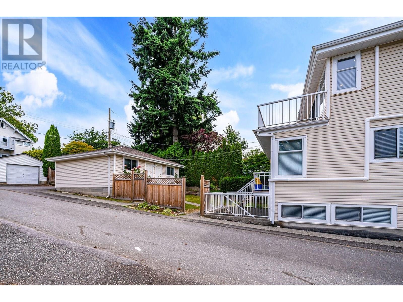 Photo 5 of 333 E 48th Avenue, Vancouver BC