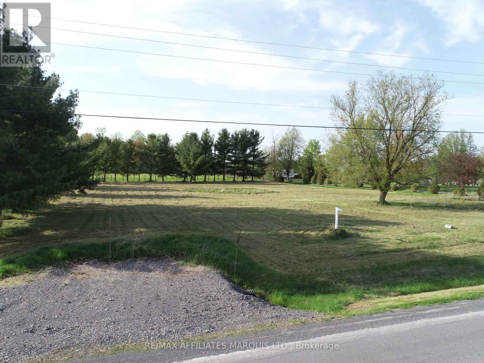Photo 3 of 17175 And 17181 Mcneil Road, North Stormont ON