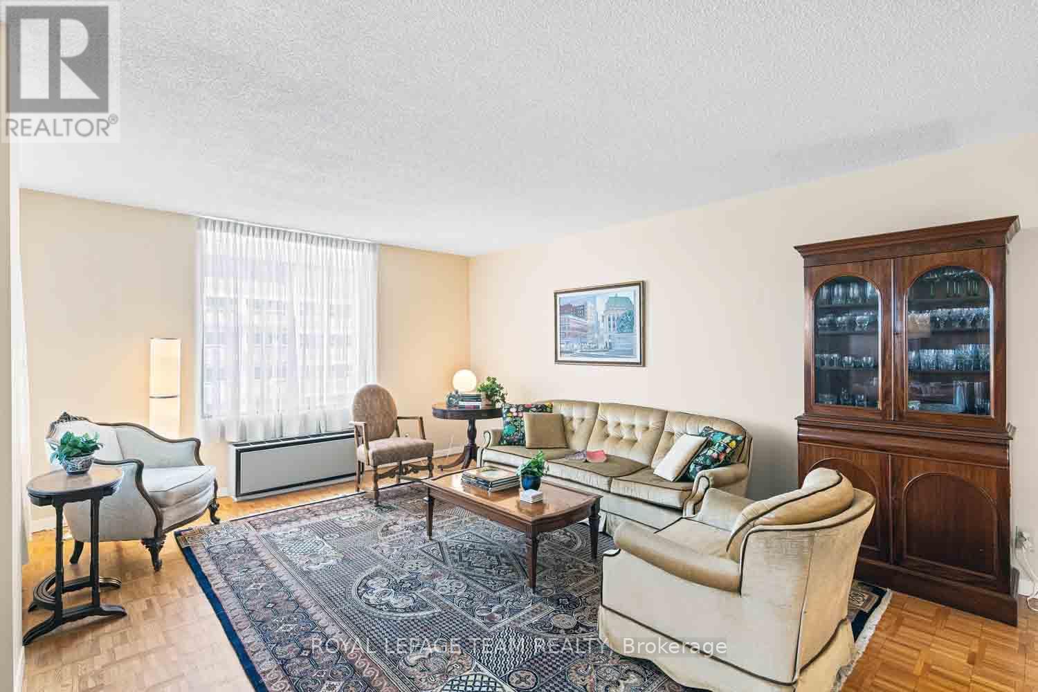 Photo 2 of 804 40 Arthur Street, Ottawa ON