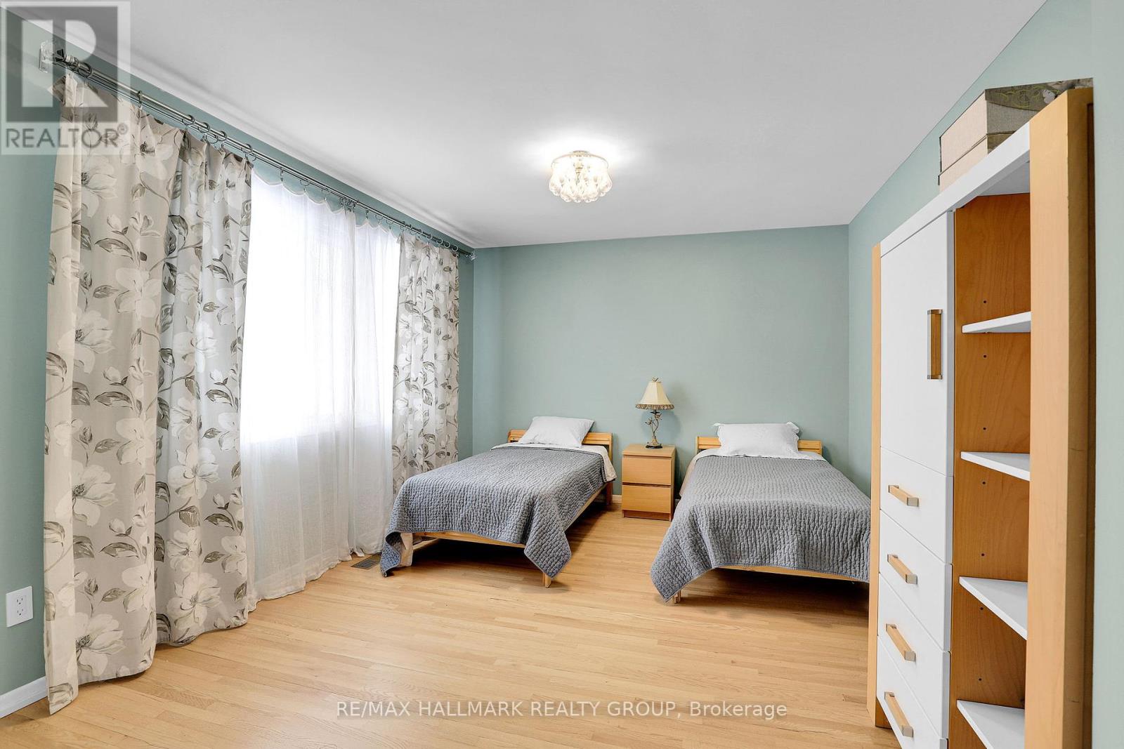 Photo 41 of 1712 Playfair Drive, Ottawa ON