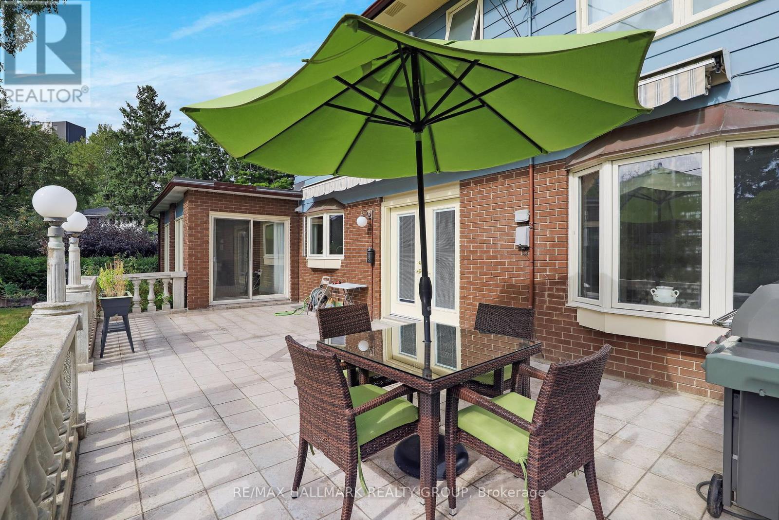 Photo 14 of 1712 Playfair Drive, Ottawa ON