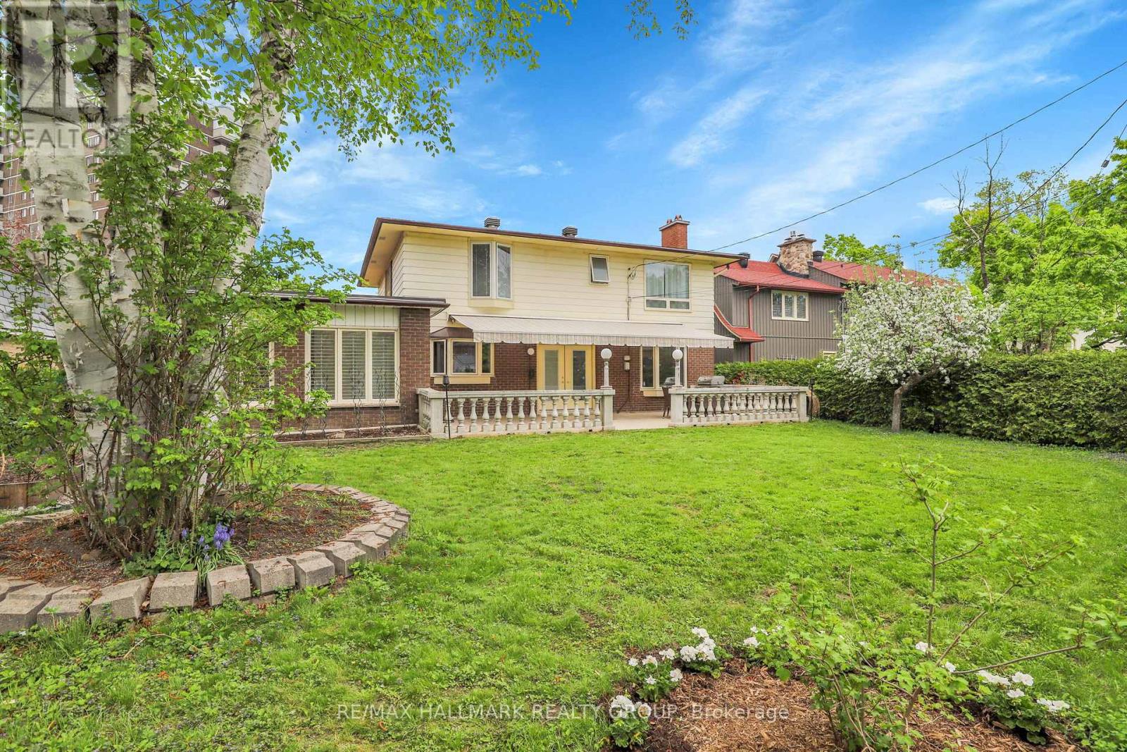Photo 25 of 1712 Playfair Drive, Ottawa ON