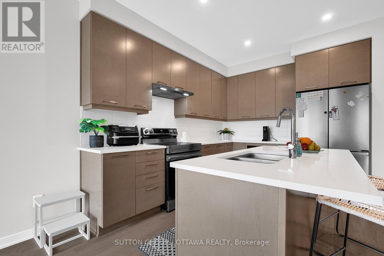 Photo 12 of 737 Acai Way, Ottawa ON