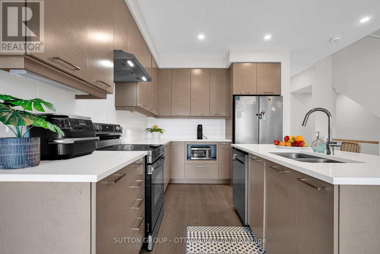 Photo 13 of 737 Acai Way, Ottawa ON