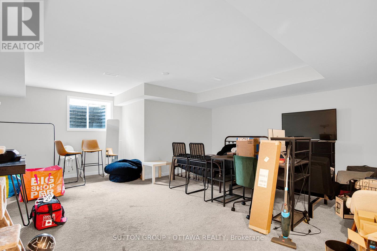 Photo 27 of 737 Acai Way, Ottawa ON