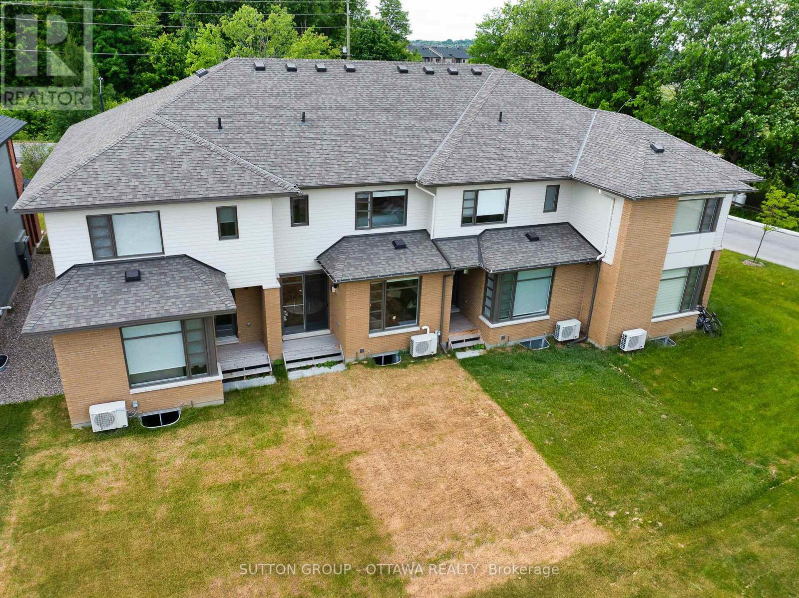 Photo 31 of 737 Acai Way, Ottawa ON