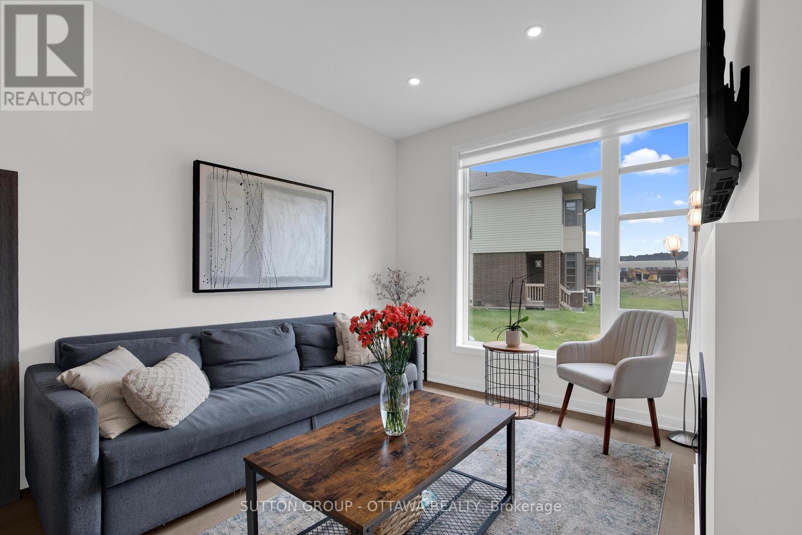 Photo 9 of 737 Acai Way, Ottawa ON