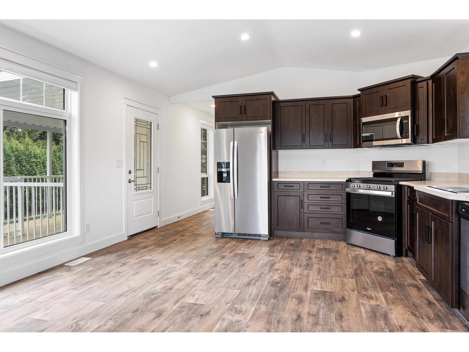 Photo 13 of 14 6035 Vedder Road Sardis South, Chilliwack BC