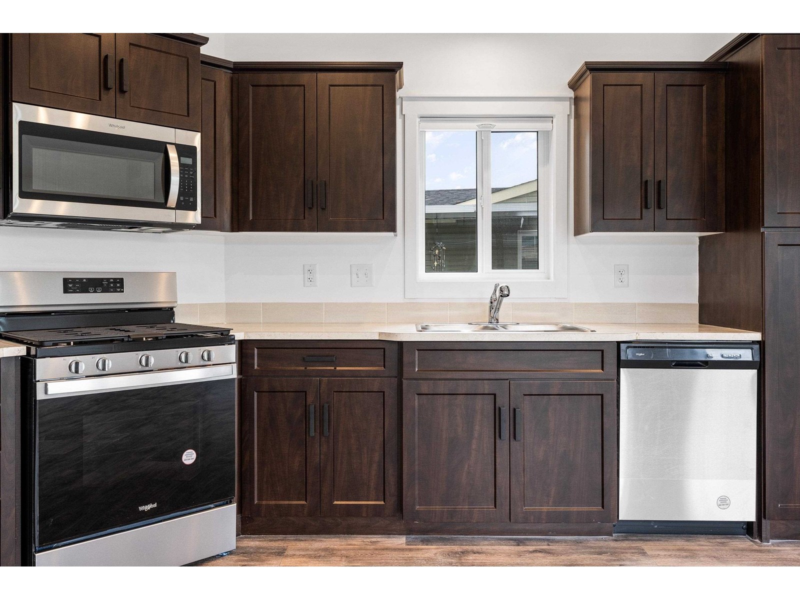 Photo 4 of 14 6035 Vedder Road Sardis South, Chilliwack BC