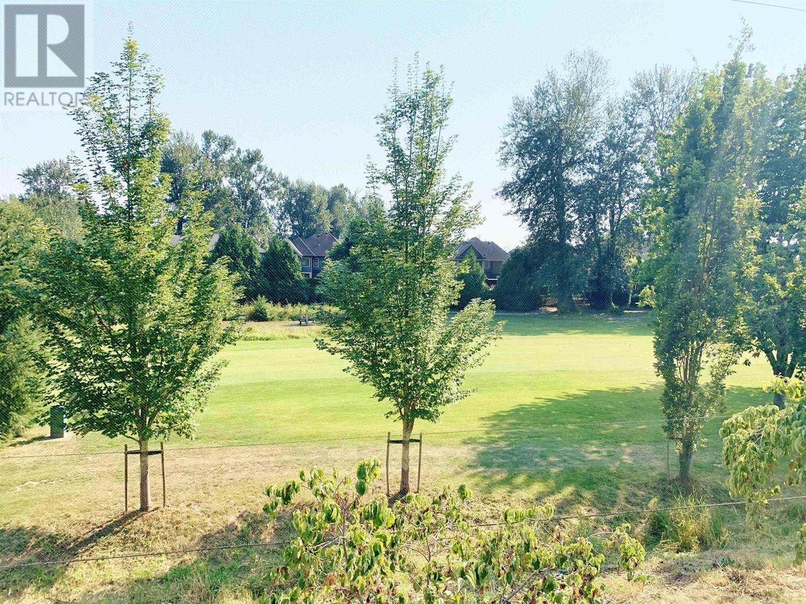 Photo 11 of 46 5550 Admiral Way, Delta BC