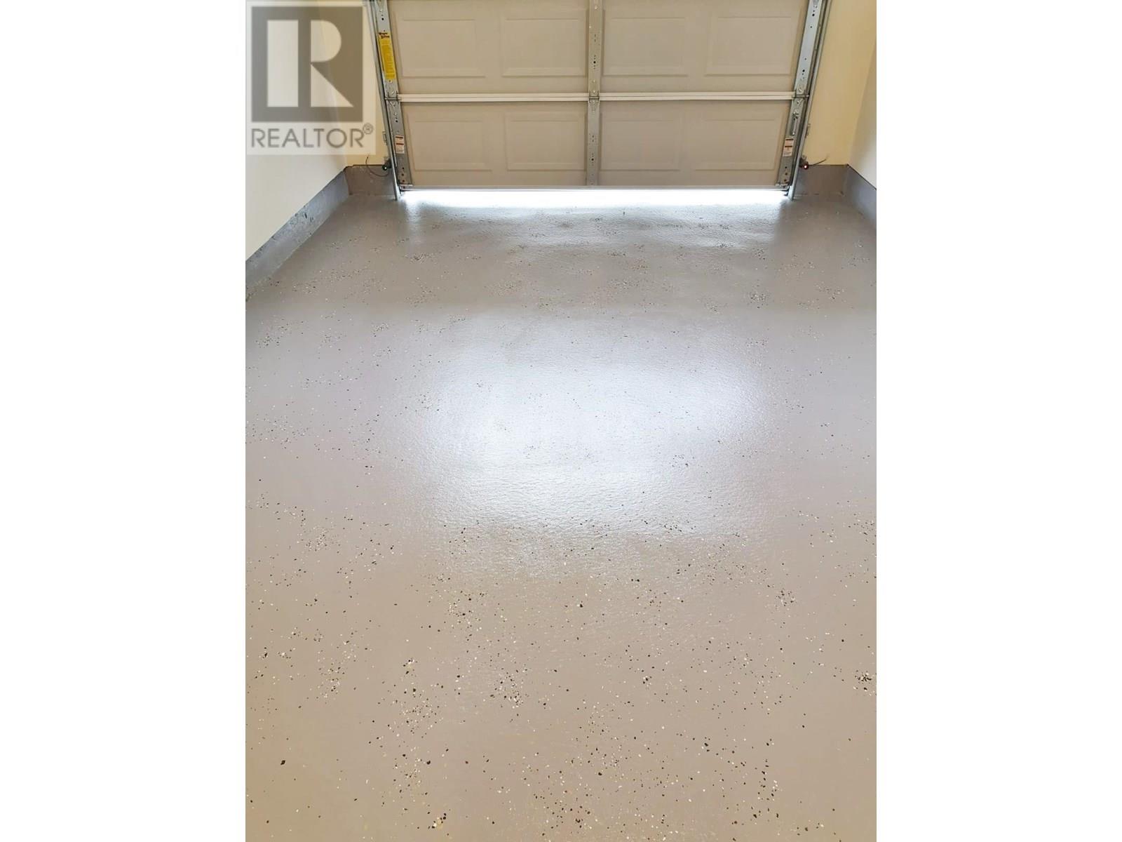 Photo 22 of 46 5550 Admiral Way, Delta BC