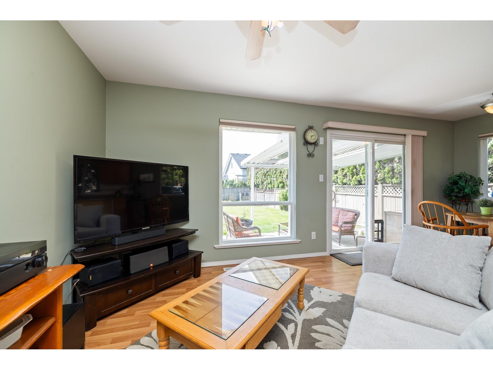 Photo 3 of 46492 Ranchero Drive Sardis East Vedder, Chilliwack BC