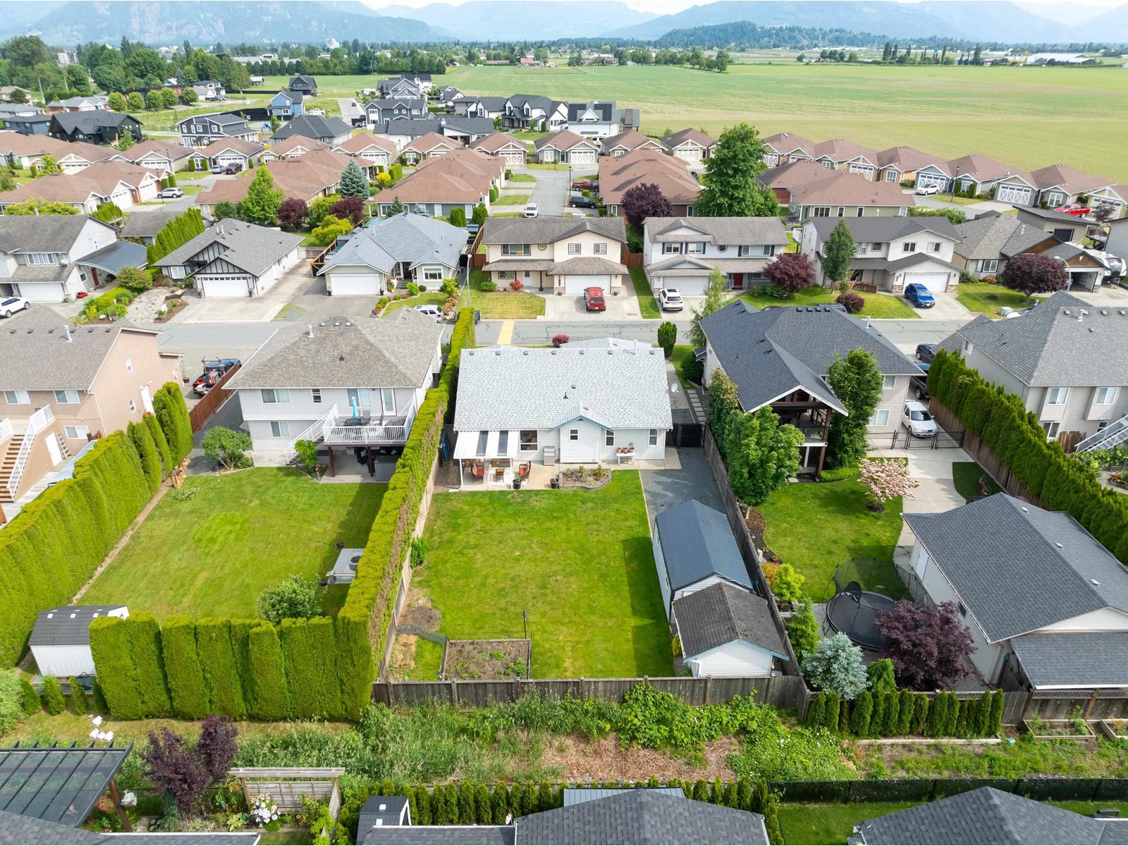 Photo 23 of 46492 Ranchero Drive Sardis East Vedder, Chilliwack BC