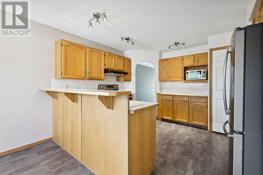 Single Family House Bungalow for Sale in  Harvest Park Road NE Harvest Hills Calgary 