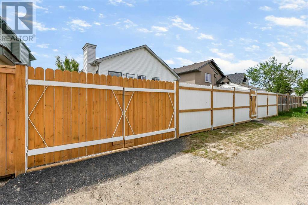 Single Family House Bungalow for Sale in  Harvest Park Road NE Harvest Hills Calgary 