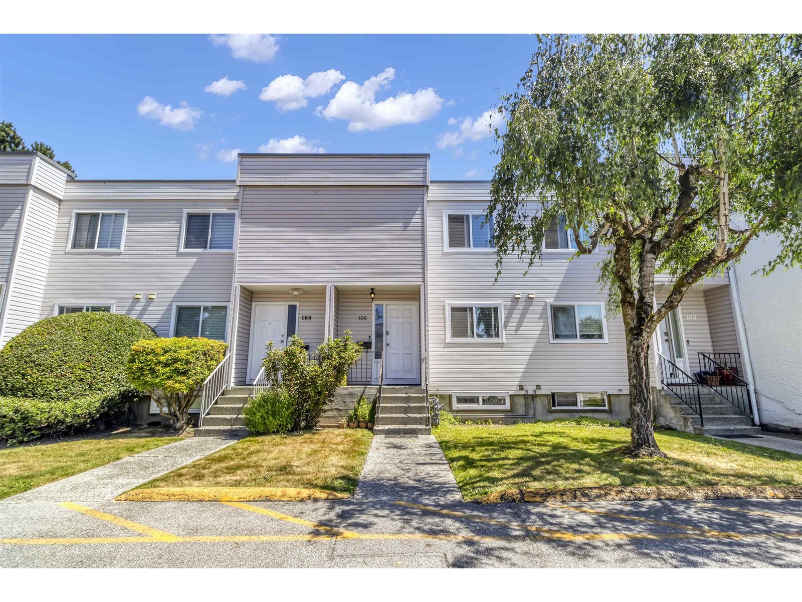 Photo 2 of 106 11901 89 A Avenue, Surrey BC