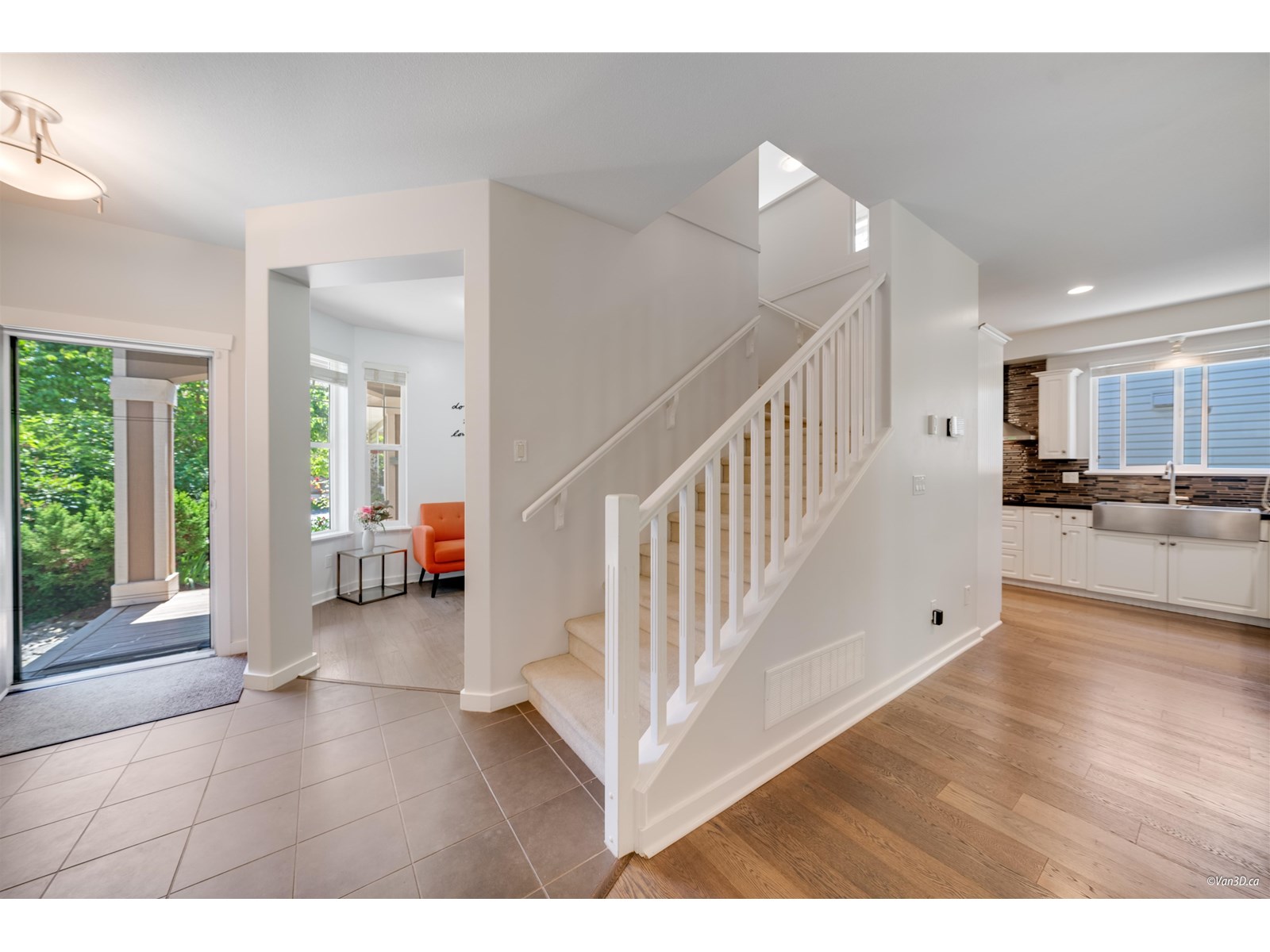 Photo 2 of 21143 82 A Avenue, Langley BC