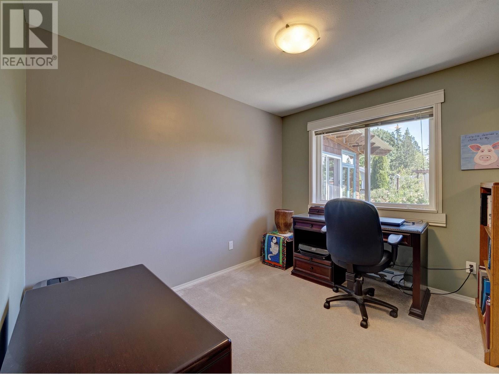 6080 S GALE AVENUE, Sechelt
