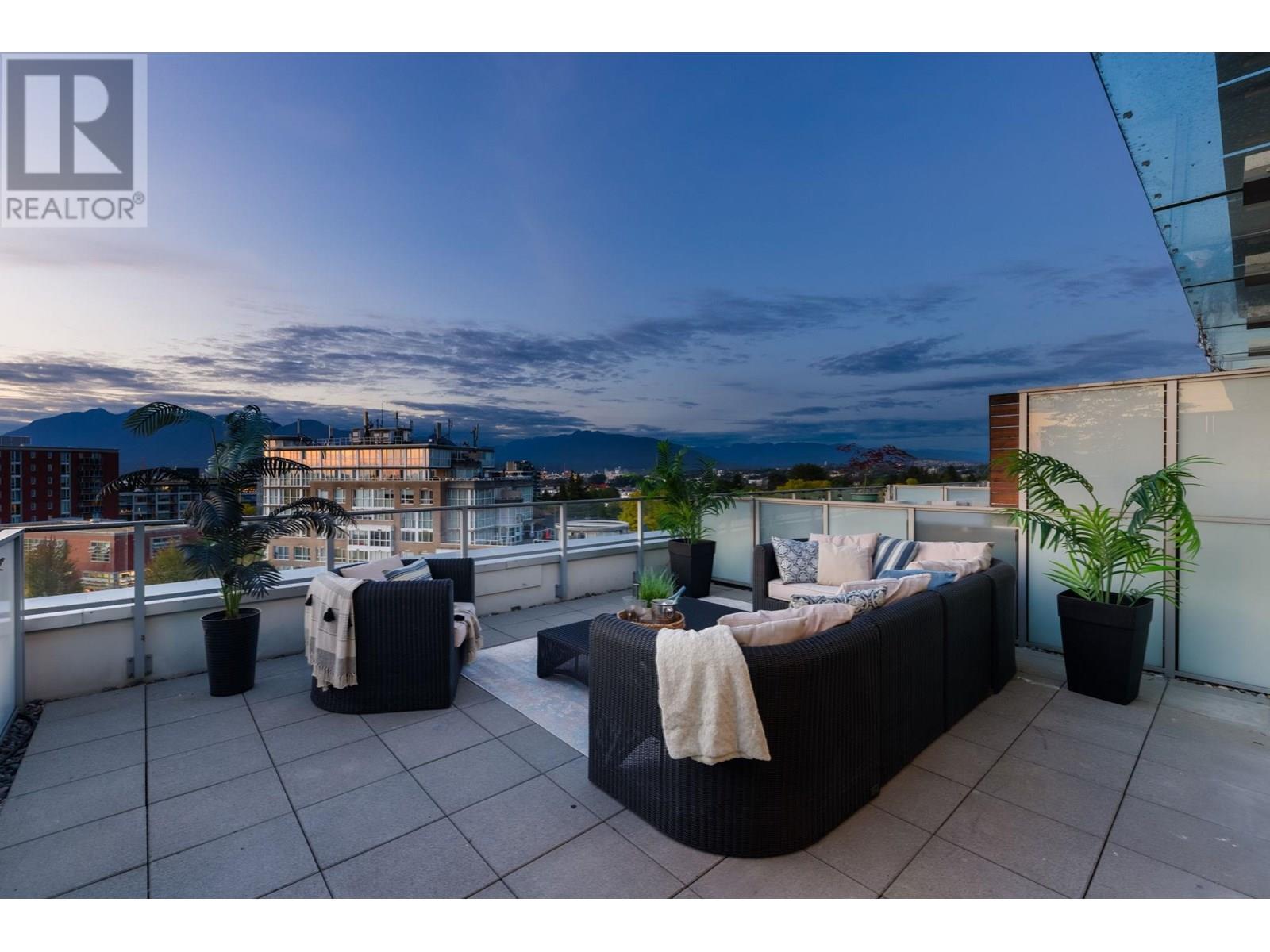 Photo 1 of 602 2508 Watson Street, Vancouver BC