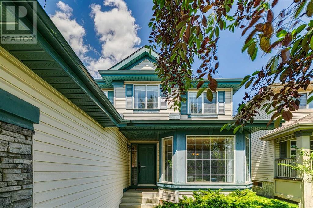 Single Family House for Sale in  Douglasdale Point SE Douglasdale/Glen Calgary 