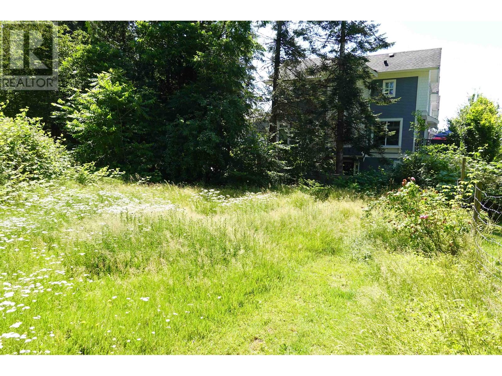 Photo 11 of 11052 240 Street, Maple Ridge BC