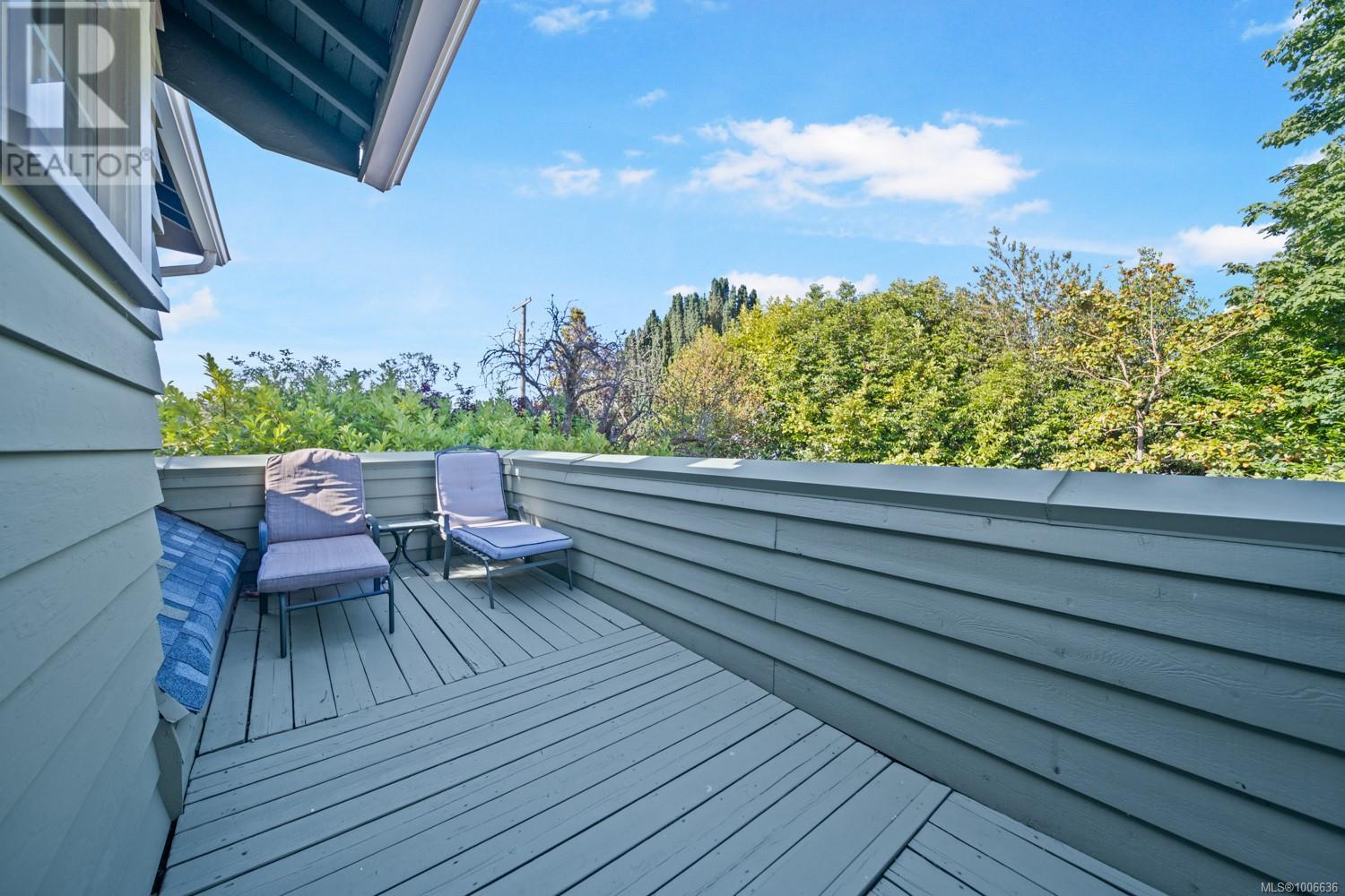 135 NEWCASTLE AVE - Image 23
