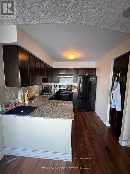 Photo 17 of 2418 135 Village Green Square, Toronto ON
