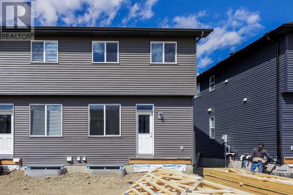Single Family House for Sale in  Savanna Place NE Saddle Ridge Calgary 