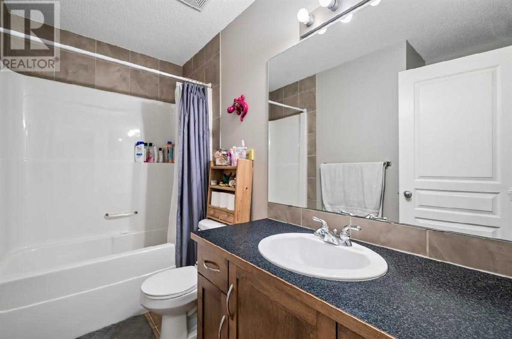 Single Family House for Sale in  Cranwell Common SE Cranston Calgary 