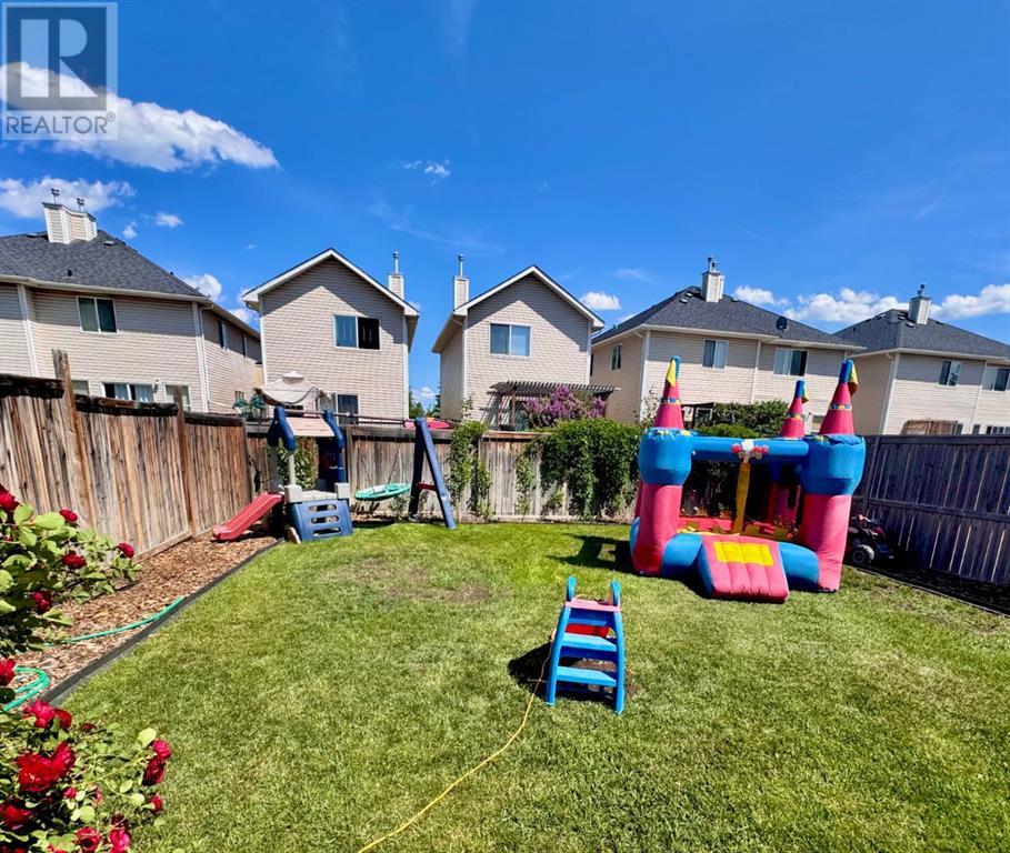Single Family House for Sale in  Cranwell Common SE Cranston Calgary 