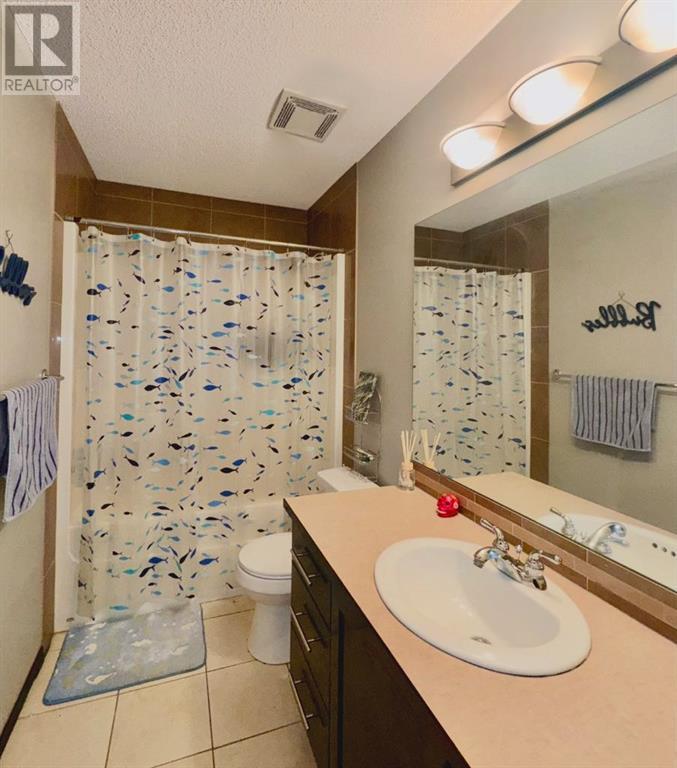 Single Family House for Sale in  Cranwell Common SE Cranston Calgary 