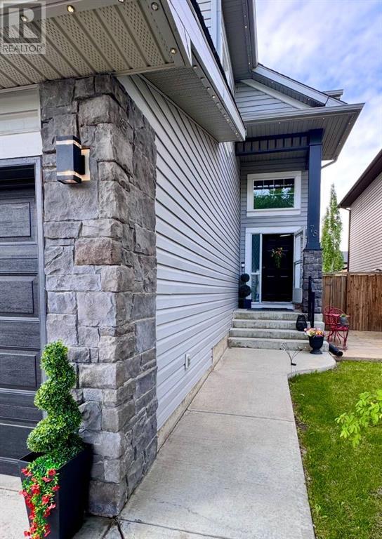 Single Family House for Sale in  Cranwell Common SE Cranston Calgary 