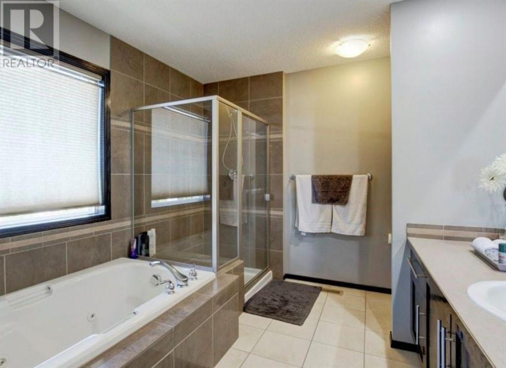 Single Family House for Sale in  Cranwell Common SE Cranston Calgary 