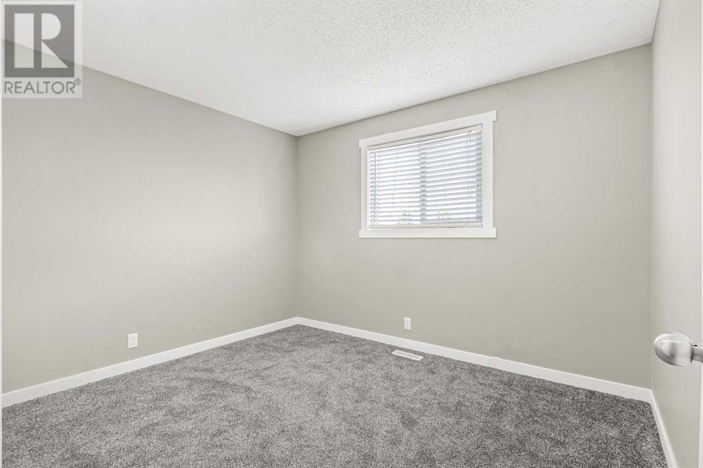 Single Family House for Sale in  Falton Drive NE Falconridge Calgary 
