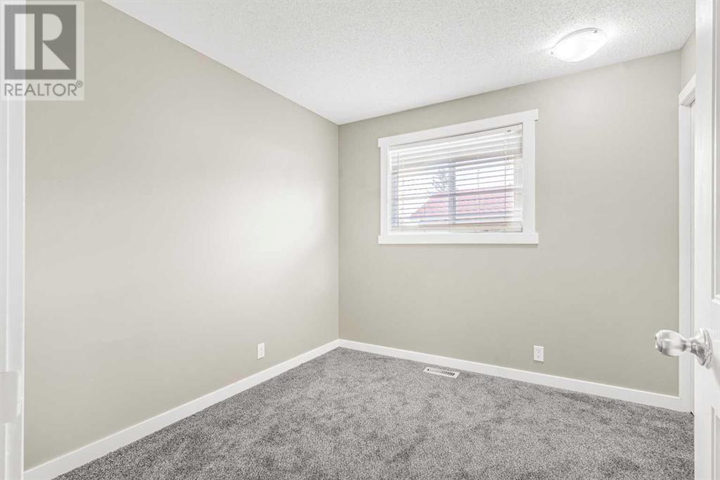 Single Family House for Sale in  Falton Drive NE Falconridge Calgary 