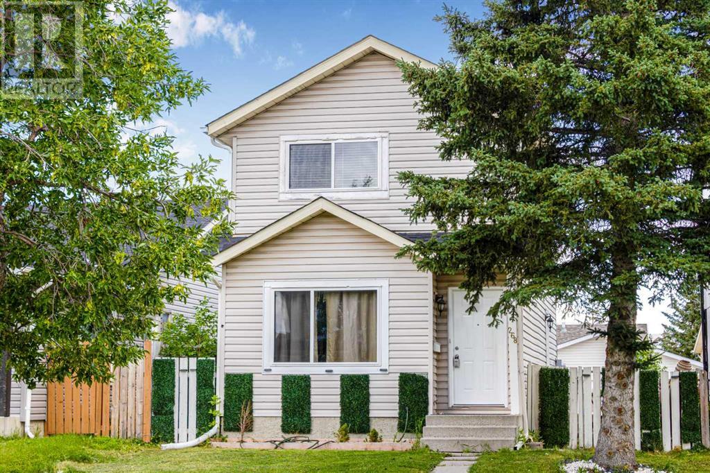 Single Family House for Sale in  Falton Drive NE Falconridge Calgary 