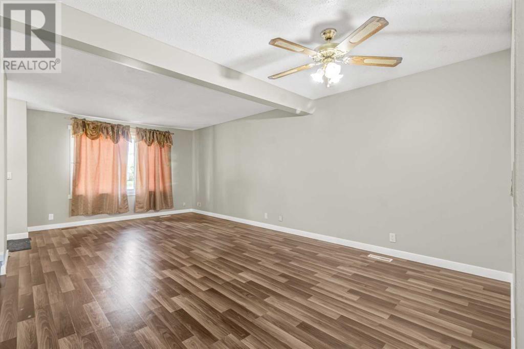 Single Family House for Sale in  Falton Drive NE Falconridge Calgary 