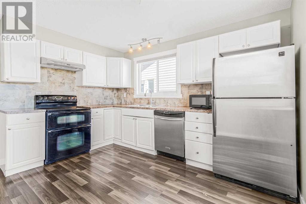 Single Family House for Sale in  Falton Drive NE Falconridge Calgary 
