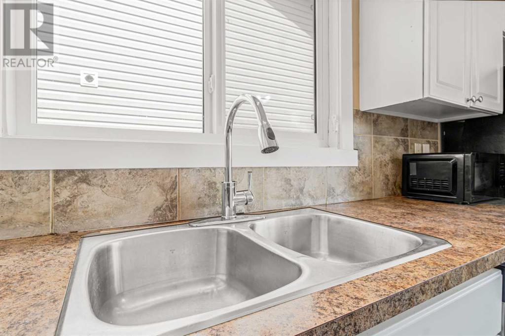 Single Family House for Sale in  Falton Drive NE Falconridge Calgary 