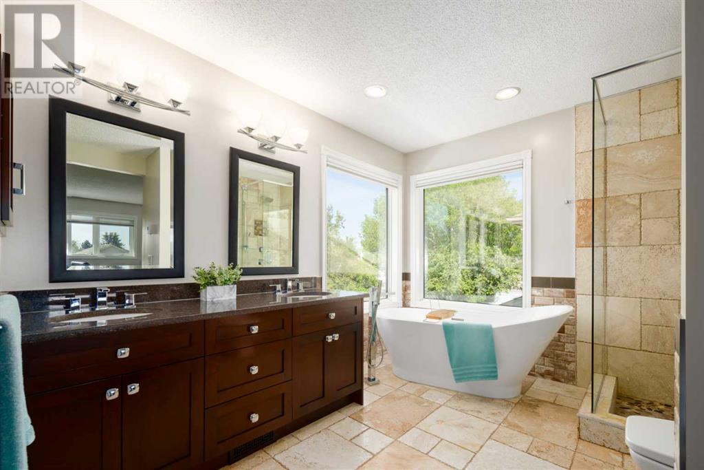 Single Family House for Sale in  Douglas Woods Hill SE Douglasdale/Glen Calgary 