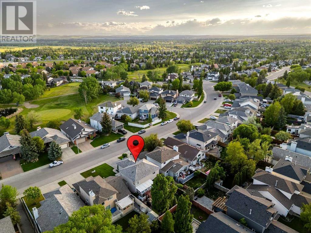 Single Family House for Sale in  Douglas Woods Hill SE Douglasdale/Glen Calgary 
